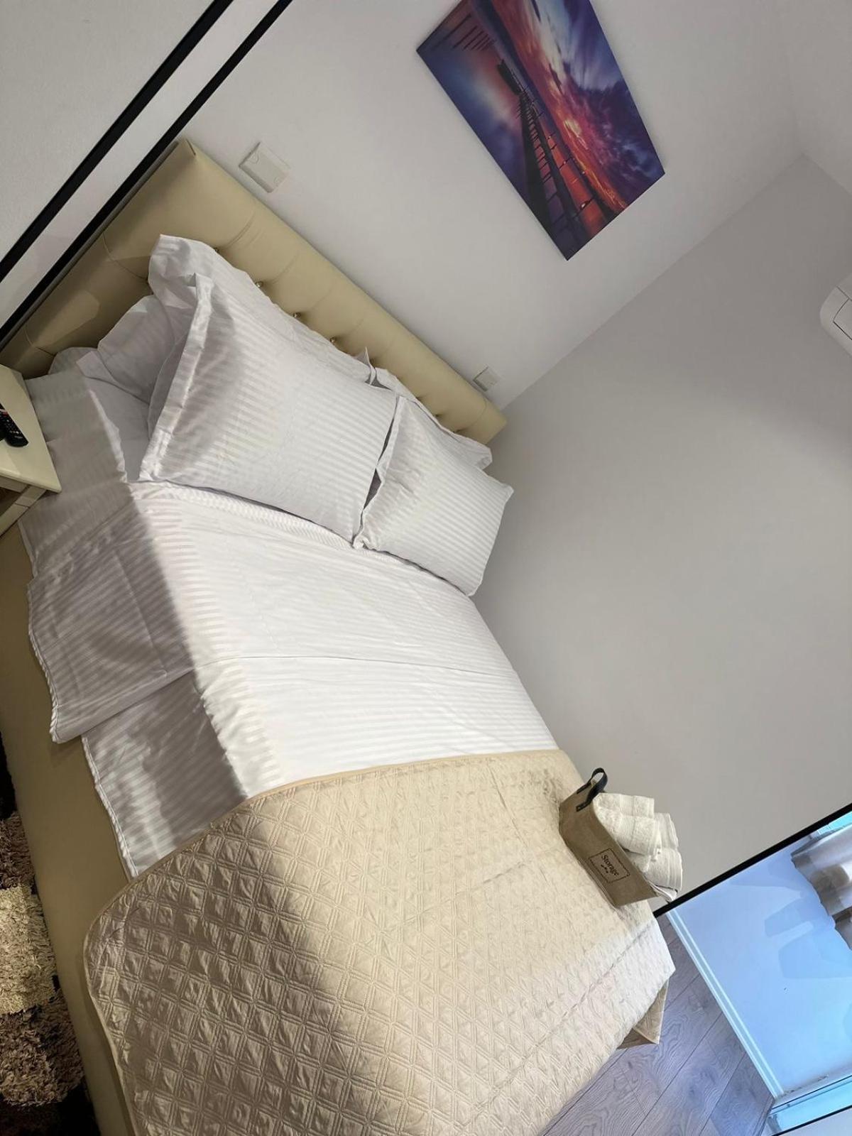 Heart Of Tirana Apartment Luaran gambar