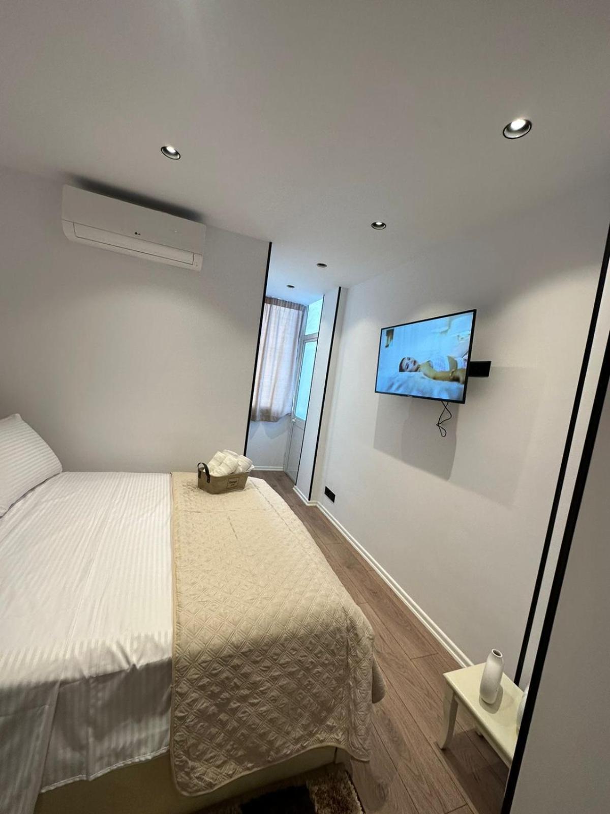 Heart Of Tirana Apartment Luaran gambar