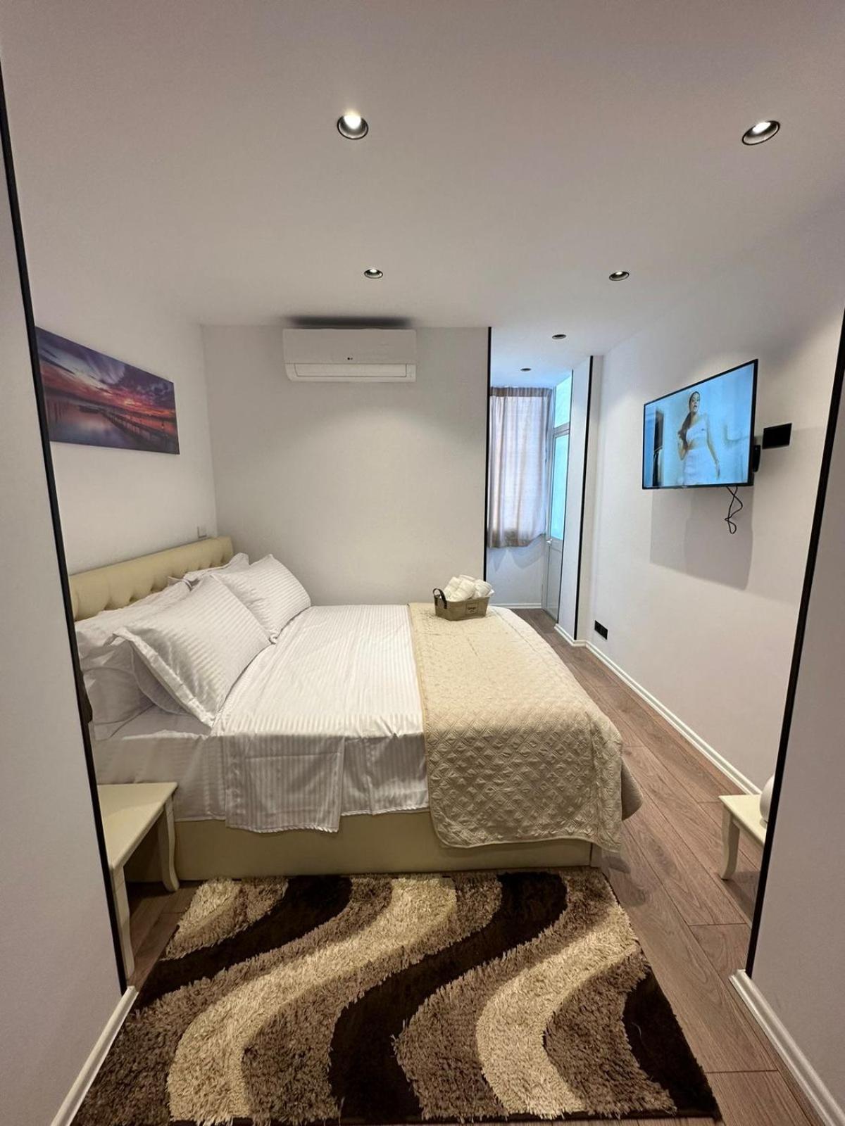 Heart Of Tirana Apartment Luaran gambar
